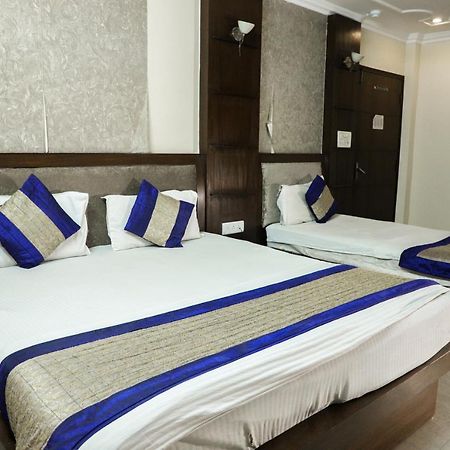 Hotel Centra Inn 뉴델리 외부 사진