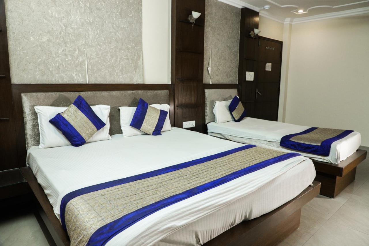 Hotel Centra Inn 뉴델리 외부 사진
