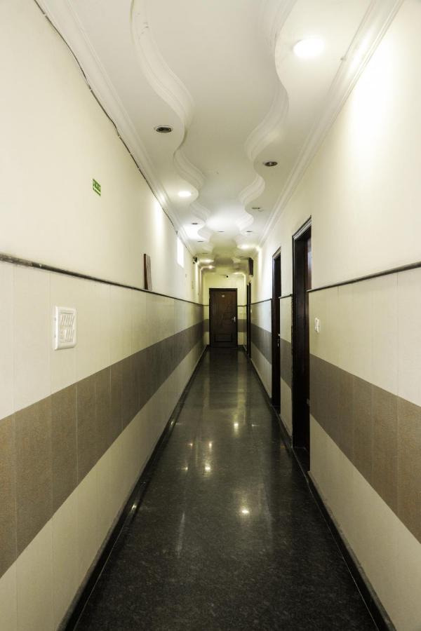 Hotel Centra Inn 뉴델리 외부 사진
